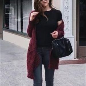 Kenzie Burgundy Cardigan ❄️